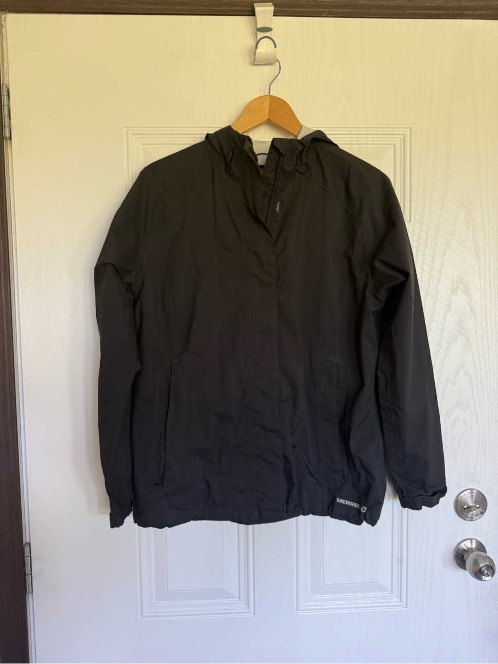 2 for $30 sale: Merrell black full zip hooded jacket wind and water resistant. M